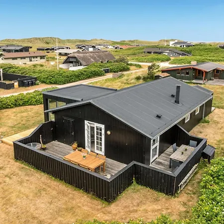 Melita - 300m From The Sea By Interhome